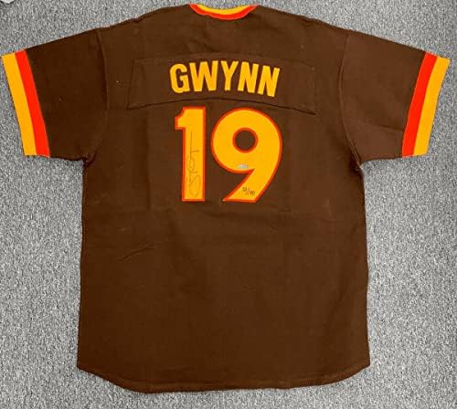 Tony Gwynn İmzalı 1982 SD Padres Mitchell ve Ness Forması UDA Sanal İmzalı MLB Formaları